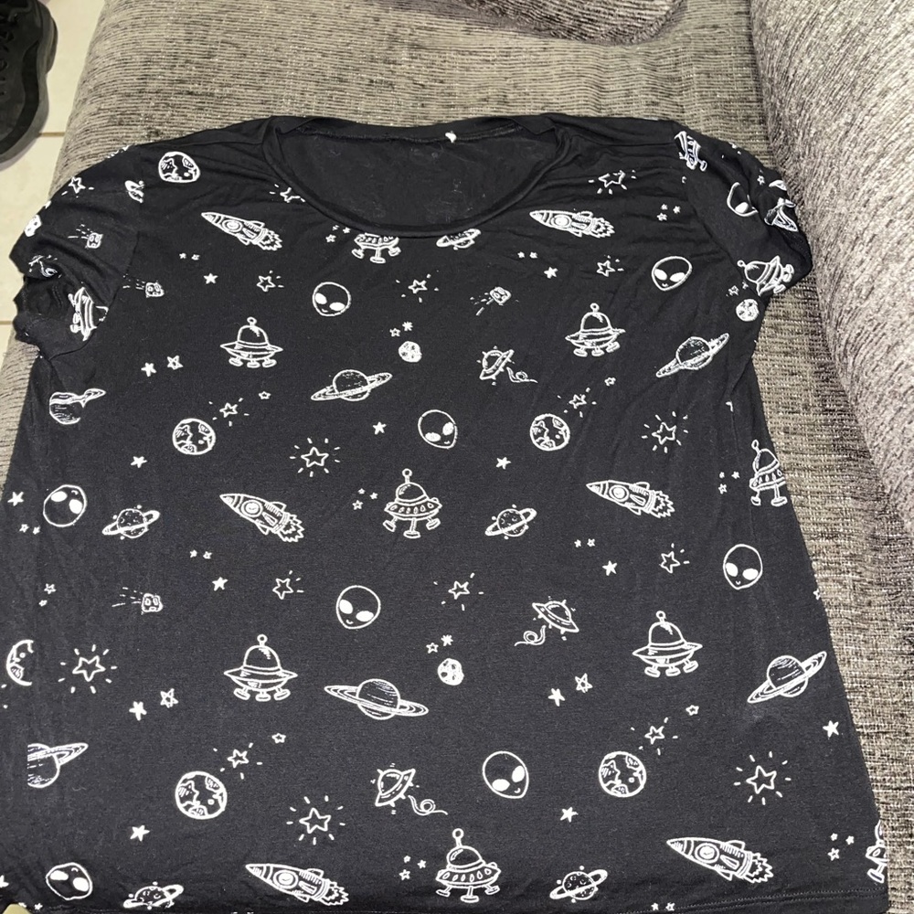 Designed tee